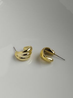 Croissant Stud earrings_img_2