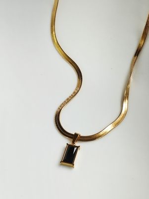 Midnight muse necklace_img_1