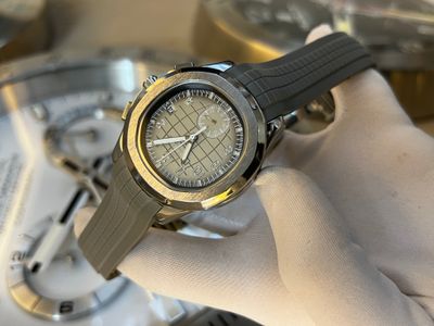 patek Philippe Aquanaut Grey AA_img_0