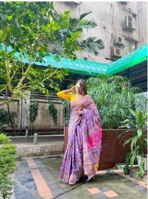 Fashionable New Design Multicolor White Skin Print Sari - Gorgeous Design Saree For Women - Half Silk Tangail Tat Saree - Perfect for All Occasions_img_2
