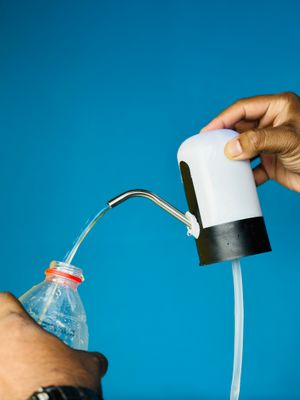 Rechargeable Drinking Water Dispenser_img_0