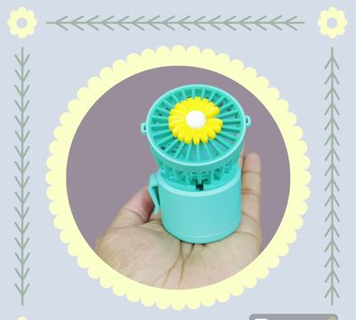 Mini daisy rechargeable fan Limited stock_img_0