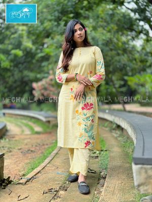 হ্যান্ডপেইন্ট কুর্তি_img_3