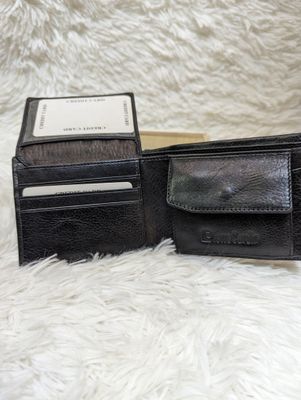 With Wooden Box | Orginal Fireproof Leather Wallet With Ferrari Logo_img_2