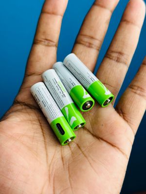 SmarToools RB40 AAA 1.5V 750 mWh Rechargeable Battery (4Pcs Set)_img_2