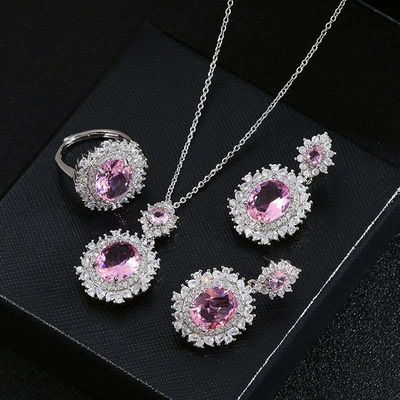 Woman’s pendent necklace set with beautiful stone work_img_2