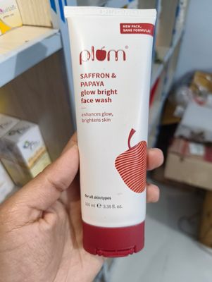 Plum — Saffron & Papaya Glow Bright Face Wash (100 ml)_img_3