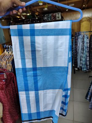 Classic Checkered Cotton Lungi - Sirajganj Weave_img_1