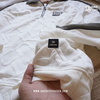 Milky White - Full Sleeve Winter Sweatshirt_img_2