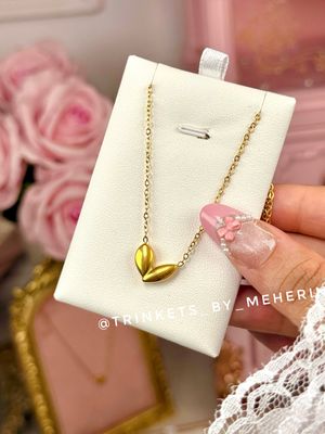 Love pendant neckpiece_img_1