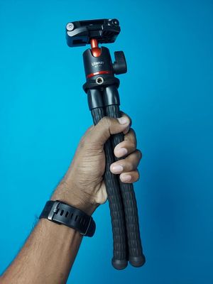 Ulanzi MT11 Octopus Tripod For DSLR Camera & Smartphones_img_7