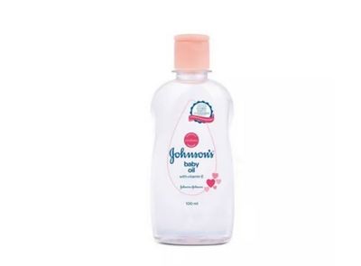 Johnson's Baby Oil With Vitamin E 100 ml_img_0
