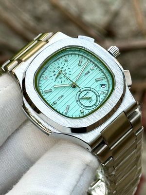 patek Philippe nautilus active chrono Tiffany blue dial_img_1