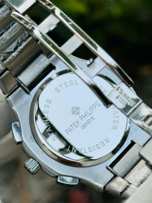 patek Philippe nautilus active chrono Tiffany blue dial_img_4