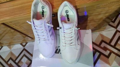 Jump Boys' Outdoor Shoes – All-Weather Performance_img_2