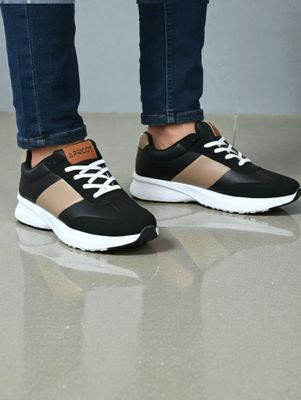 Premium Fashionable Sneakers (ADS-56)_img_4