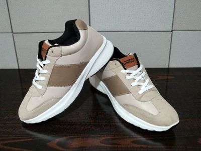 Premium Quality Sneaker (ADS-57)