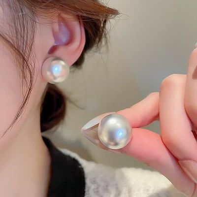 pearl stud 💜🤍_img_0