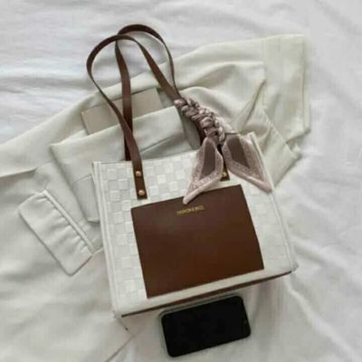 T𝐫𝐚𝐯𝐞𝐬𝐲 𝐟𝐚𝐬𝐡𝐢𝐨𝐧 𝐥𝐚𝐫𝐠𝐞 𝐜𝐚𝐩𝐚𝐜𝐢𝐭𝐲 𝐓𝐨𝐭𝐞 𝐛𝐚𝐠 🛍️💫_img_2