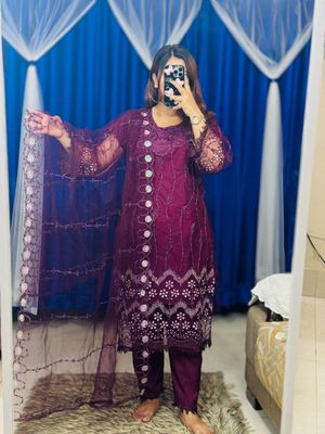 Pakistani Soft Net Sequence Three Piece_img_1