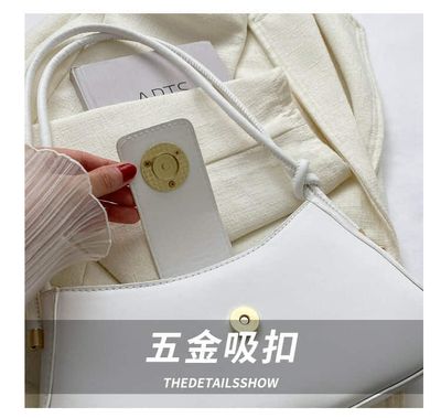 Beautiful Baguette Bag 👜🤎_img_7