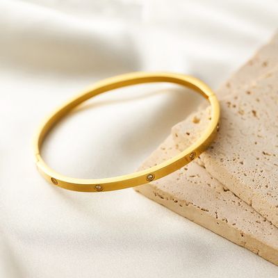 White stone bracelet_img_2