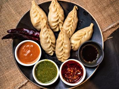 chicken momo's 6 pic_img_0