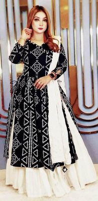 নায়রা কাট রেডিমেড কটন থ্রি-পিস সেট_img_0