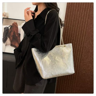 Crocodile Ambushed PU Leather Tote Bag 👜👜_img_6