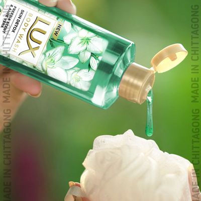 Lux Freesia & Aloe Vera Body Wash 245ml – Refreshing & Soothing Cleanse_img_2