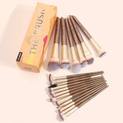 mangee the brush 18 piece (golden)_img_0