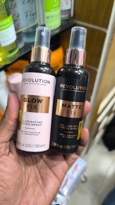revolution makeup setting spray_img_1