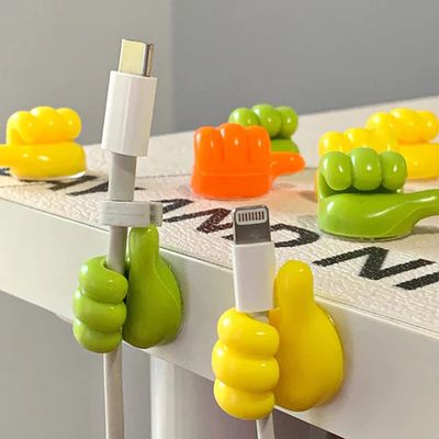 Thumb Shaped Cable Organizer – Silicone Wall Hook_img_0