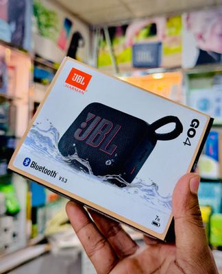 JBL GO4