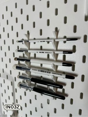 Skadis Brush/Pen/Stick Holder_img_0