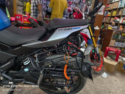 Premium Left Side Sharee Gourde For CF MOTO NK ALL Model_img_1