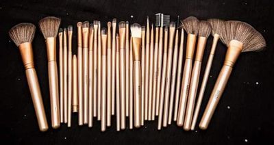 32 piece Full Makeup Brush Set. (Face , Eyes and Lips Brush)_img_0