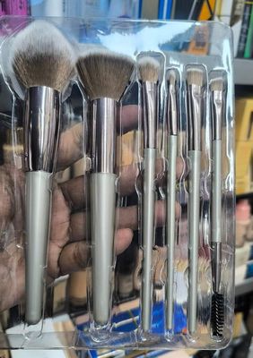 6 piece brush set_img_0