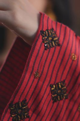 আপনার স্টাইলকে দিন নতুন মাত্রা – Farshi Shalwar Two Piece Red_img_9