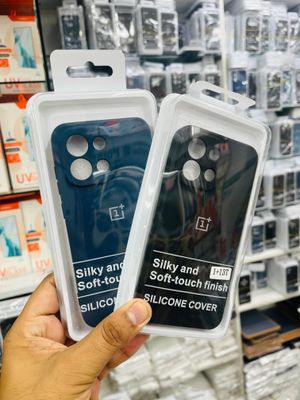 OnePlus 13T/Oneplus 13s Back Cover Silicone Back Cover_img_2