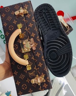 Louis Vuitton x Air Jordan 1 (Mirror Copy)_img_7