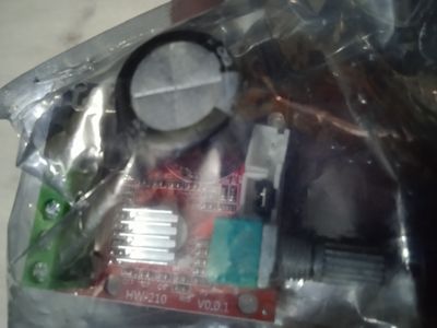 (CODE 48) 12V AMPLIFIER MODULES WITH VOLUME._img_5