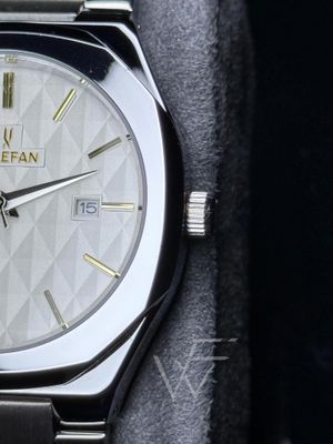 LV LEFAN Chromatic White Gold_img_1