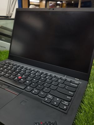 Lenovo ThinkPad X1 Carbon 8th Gen | Business Laptop in Bangladesh_img_2