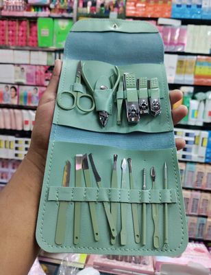 16 pieces manicure pedicure set_img_1