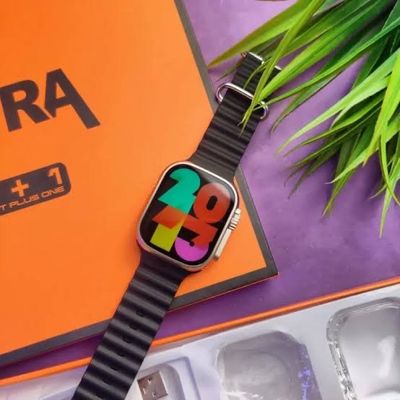 Y80 Ultra smartwatche 8+1 strap touchscreen and Bluetooth calling with 2.02" Display_img_1