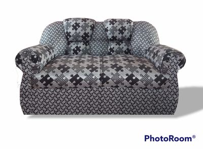 2 seater sofa_img_0