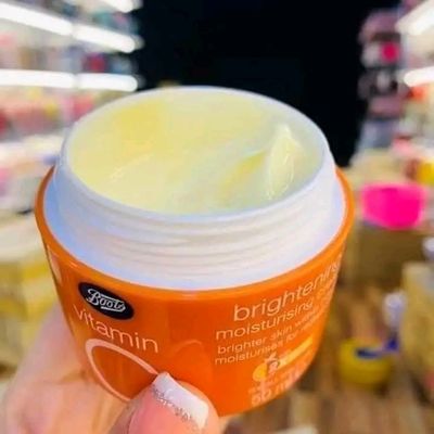 Boots Vitamin C Brightening Moisturizer_img_2