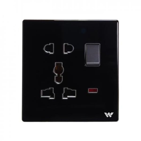 WC5PS 5 Pin Socket with Switch CRYSTAL