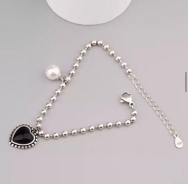Black heart bracelet